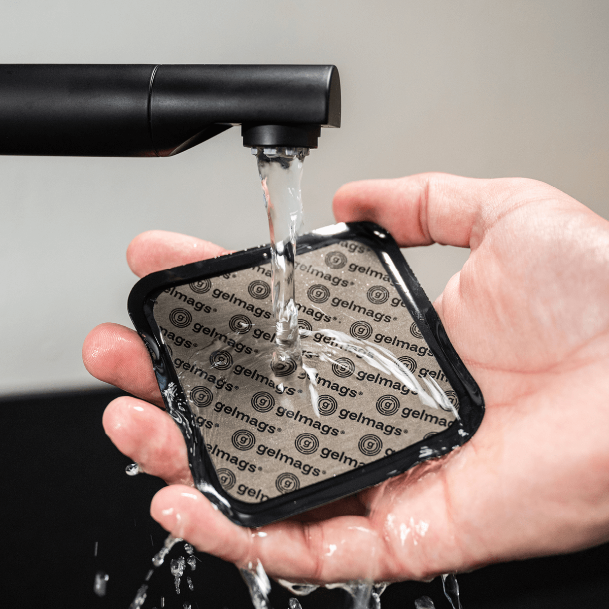 gelmags Nano-Gel-Pads 2.0  Rueckseiten sind alle abwaschbar und wiederverwendbar